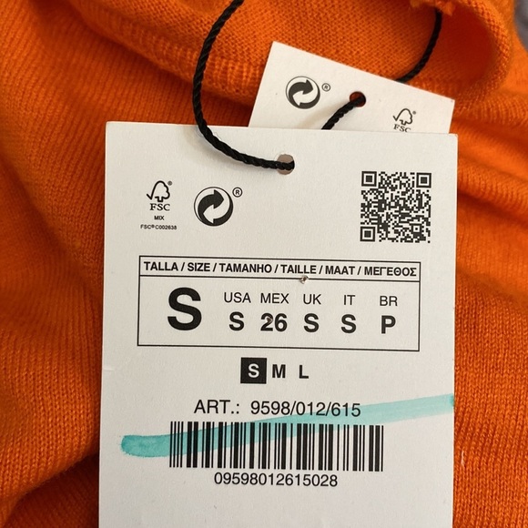 NWT. Zara Orange Ruched Shoulders Knit High Collar Sweater. Size S. - Picture 6 of 8